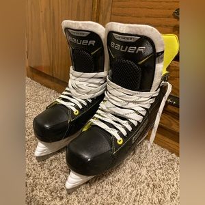 Bauer Supreme Men’s Size 7D Hockey Skates